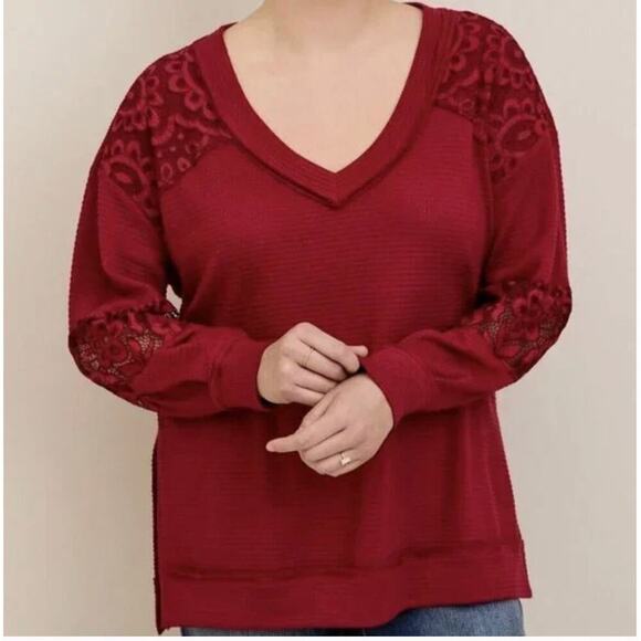 Torrid Waffle V-Neck Lace Inset Sweatshirt Rhubarb Size 4X NEW - Picture 1 of 9